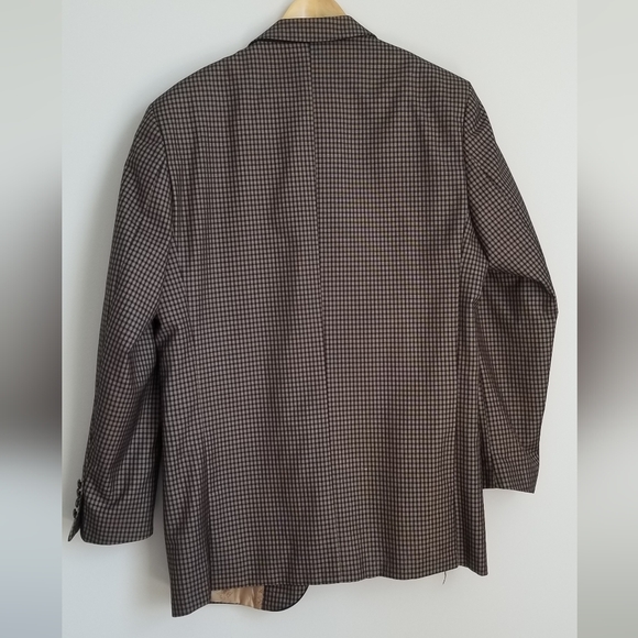 [E. J. SAMUEL] Fancy 3-Piece Check Suit with Silk Handkerchief in Pocket - Picture 4 of 12